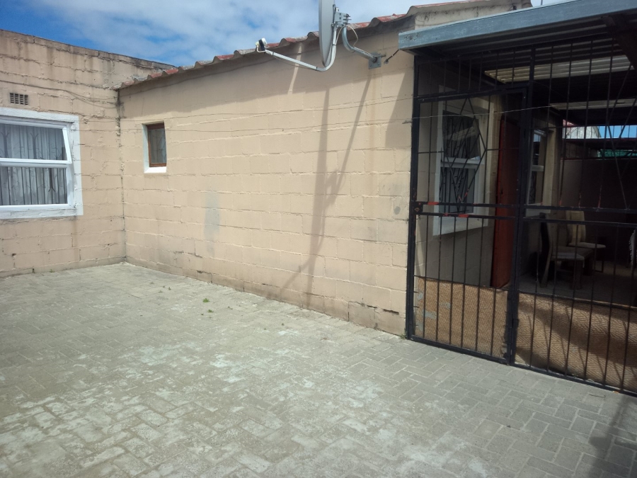  Bedroom Property for Sale in Eindhoven Western Cape